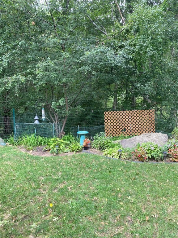 495 Lafayette Road