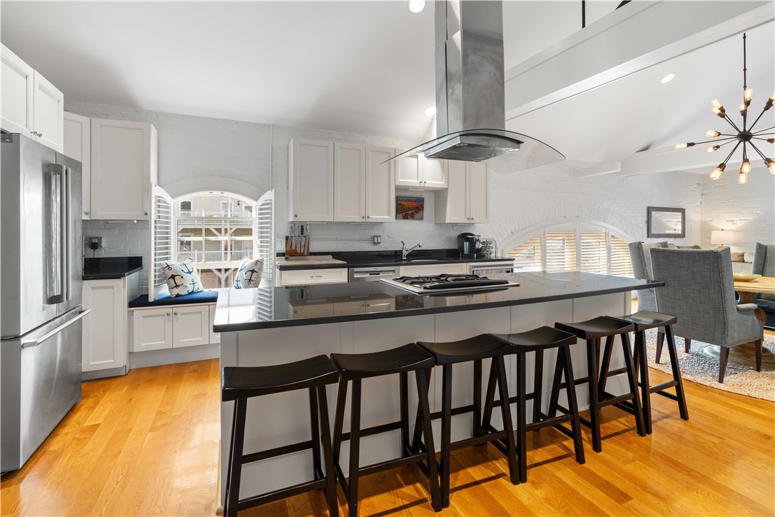 423 Hope Street CH-2