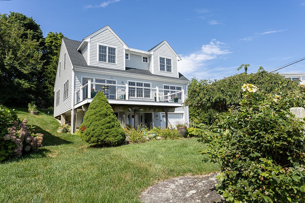 160 Sakonnet Drive