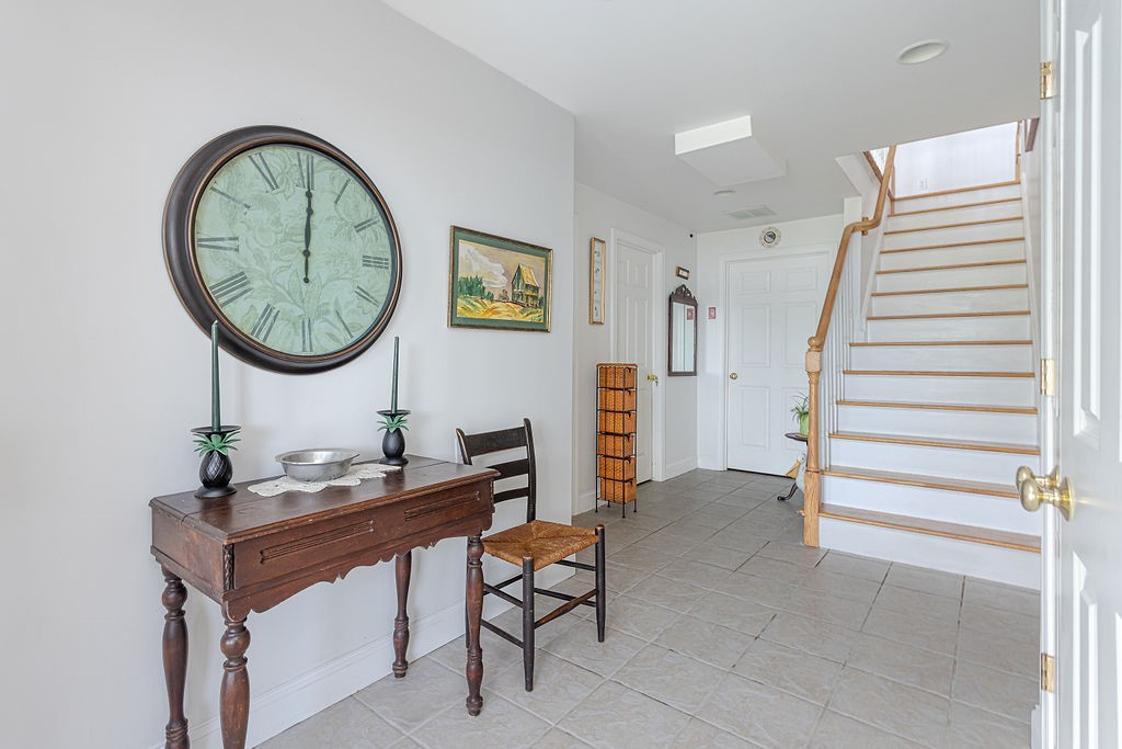 160 Sakonnet Drive
