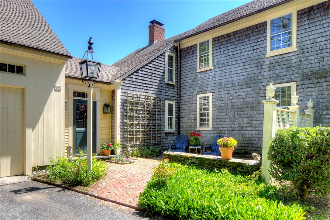 98 Locust Avenue
