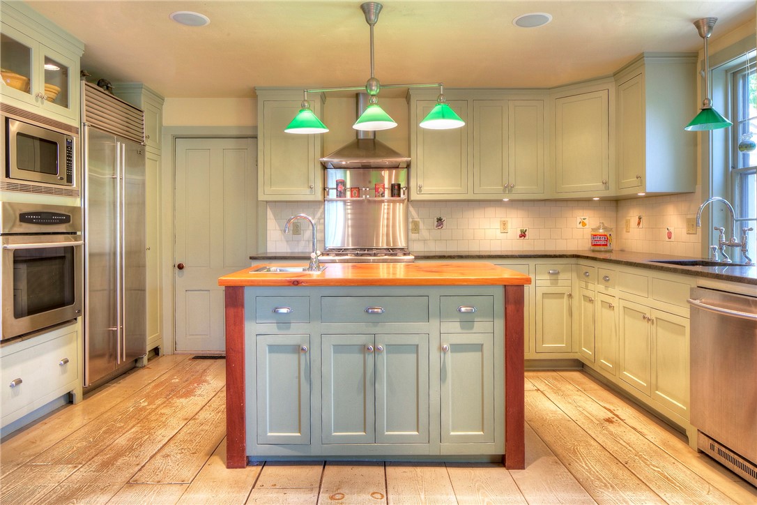 98 Locust Avenue