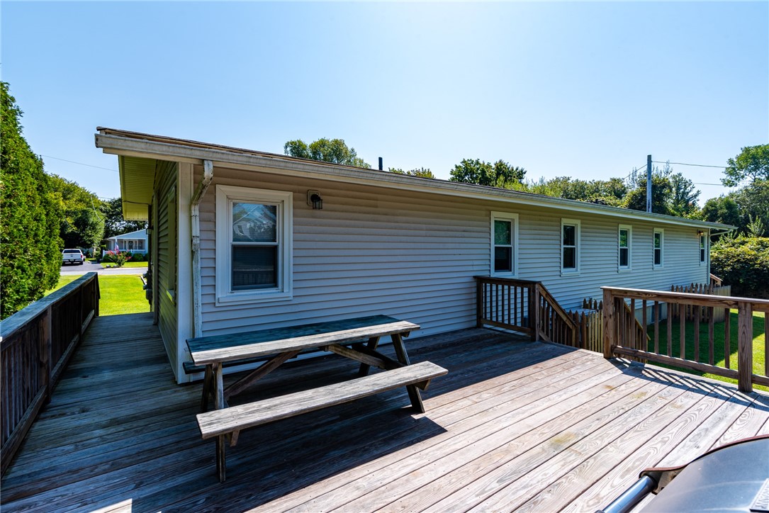 9 Ponagansett Parkway A