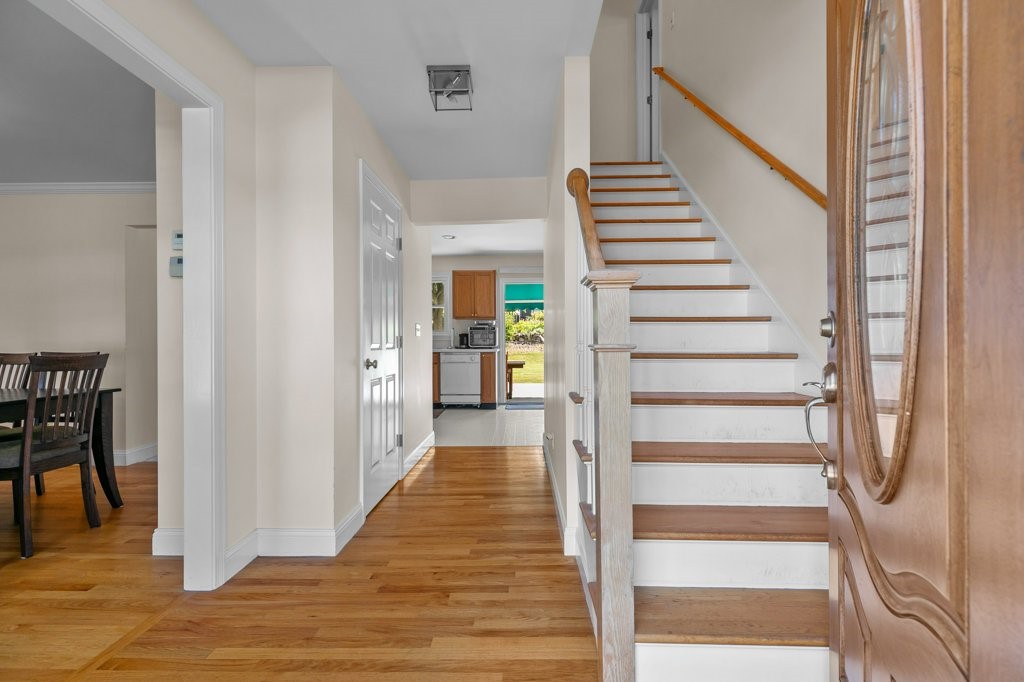 42 Pequot Lane