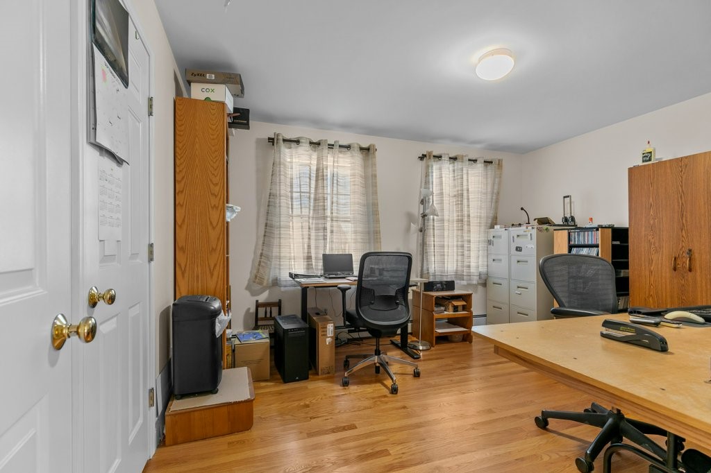 42 Pequot Lane
