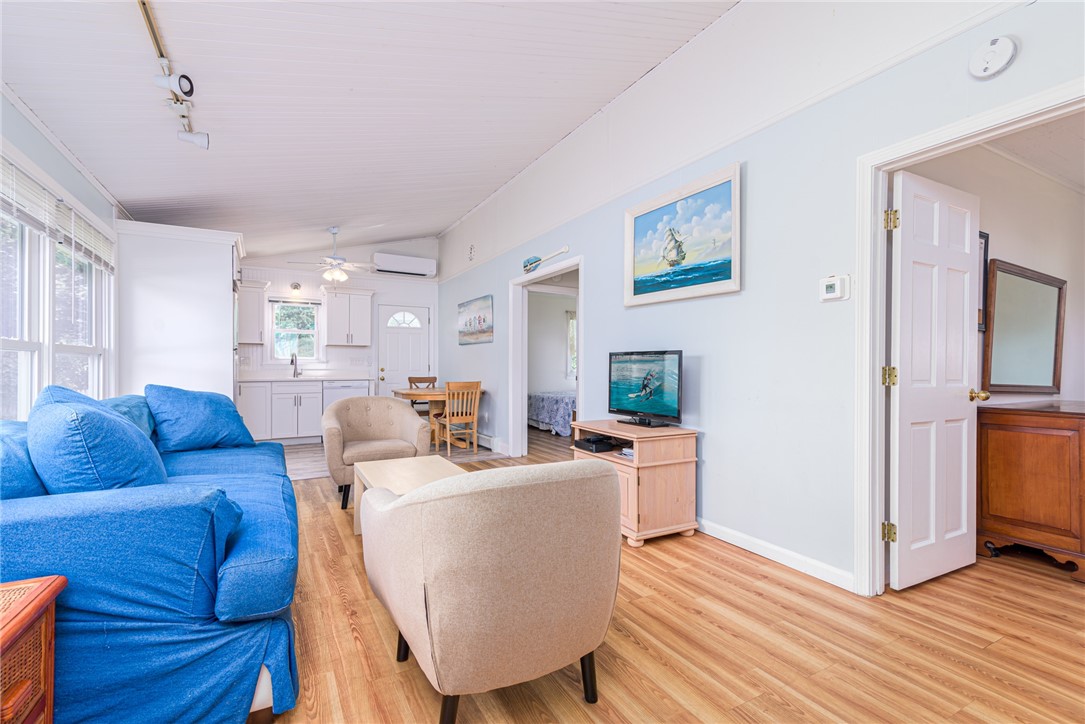 9 Ponagansett Parkway B