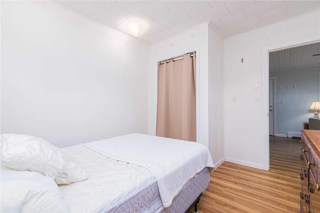 9 Ponagansett Parkway B