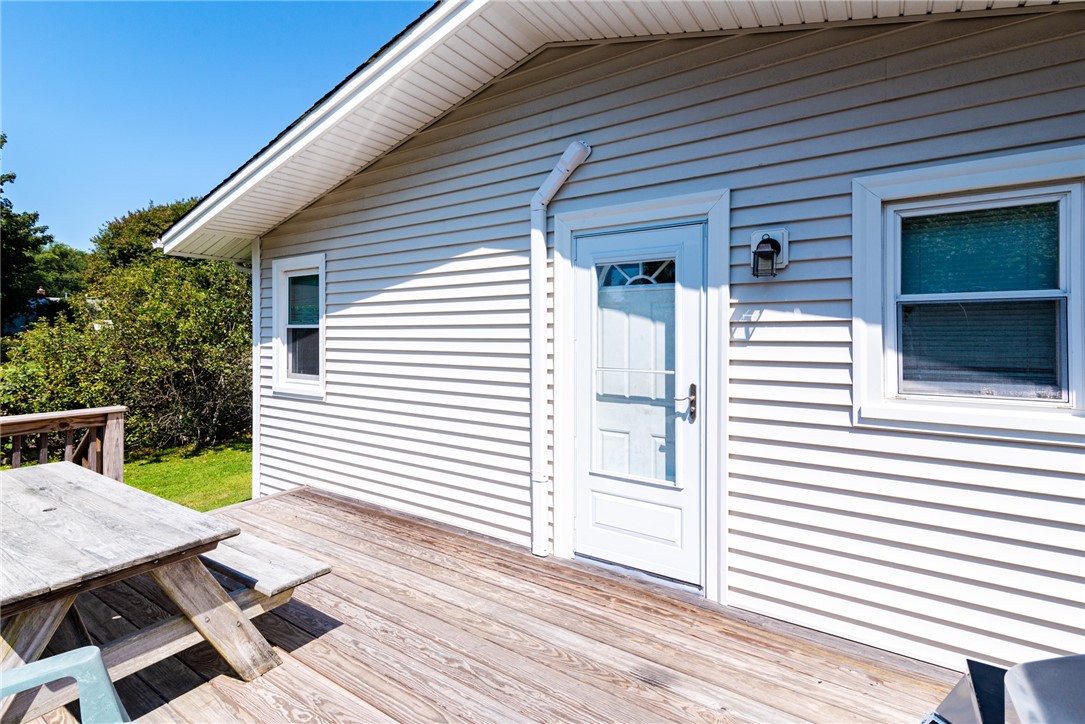 9 Ponagansett Parkway B