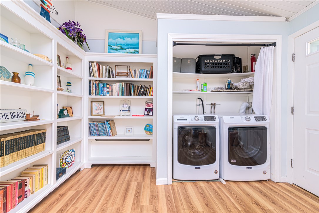 9 Ponagansett Parkway B