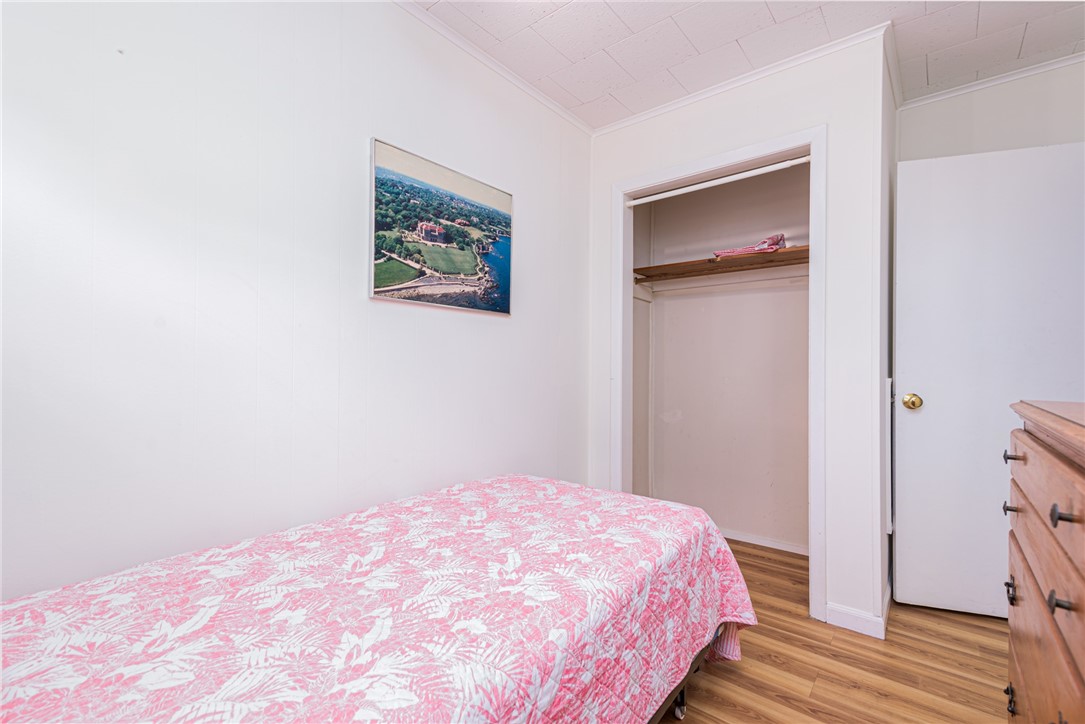 9 Ponagansett Parkway B