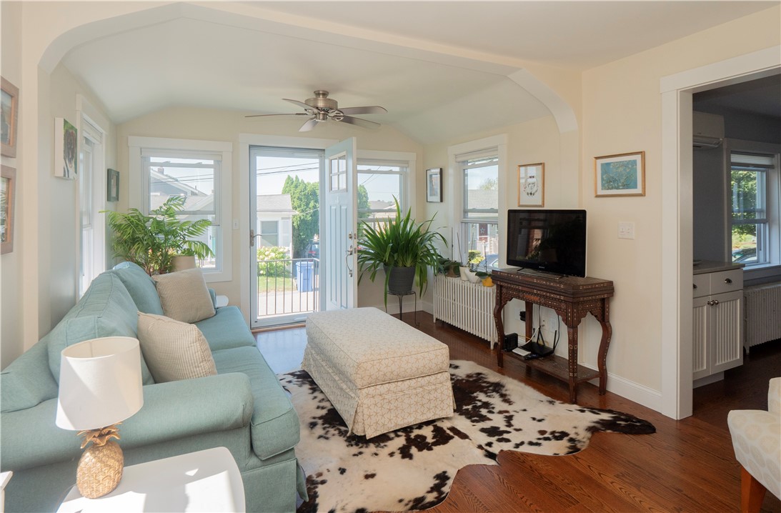 15 Seascape Avenue