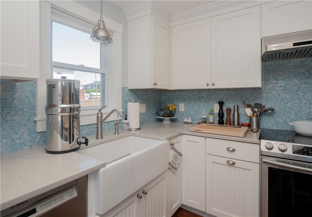 15 Seascape Avenue