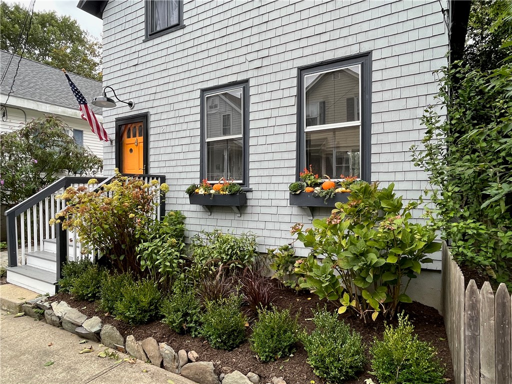 12 Lasalle Place