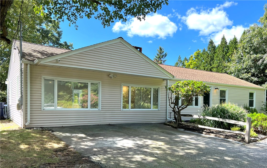 350 Annaquatucket Road