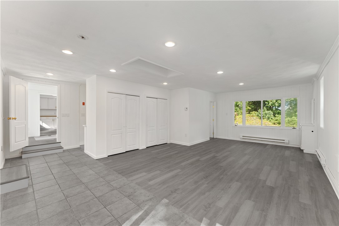 350 Annaquatucket Road