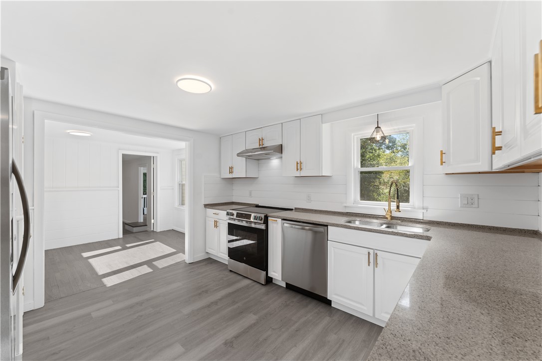 350 Annaquatucket Road