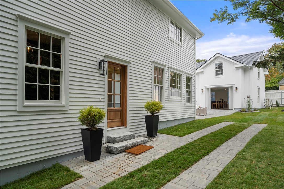 84 Division Street