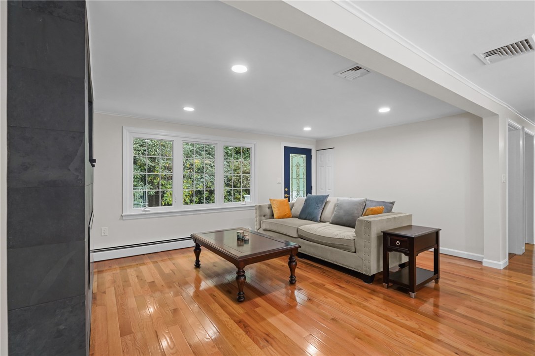 271 Laurel Lane
