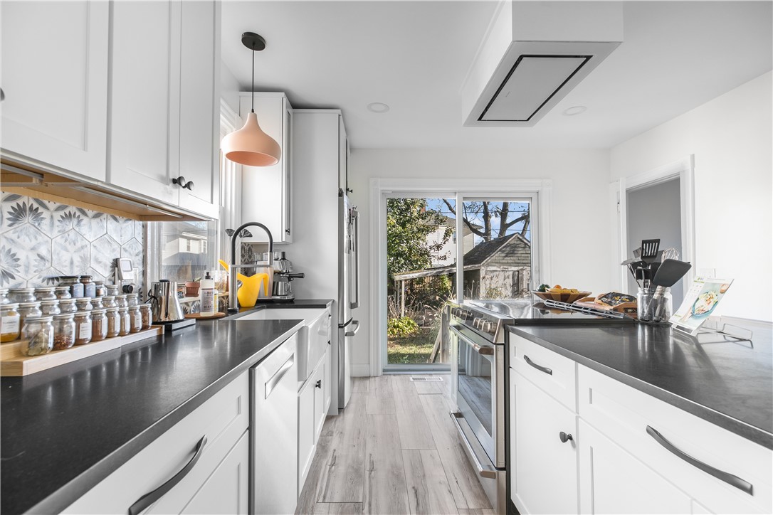 37 Thurston Avenue