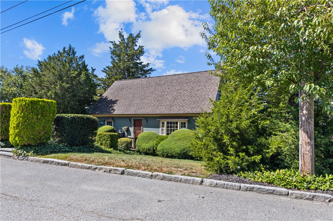 43 Lewis Avenue