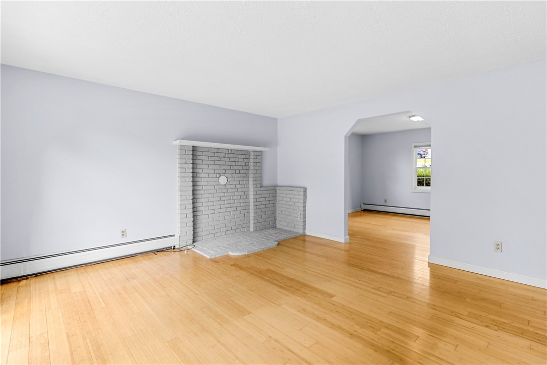 43 Lewis Avenue