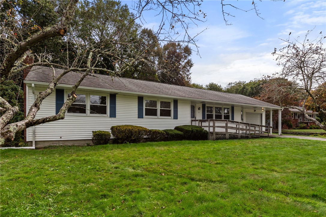 5 Ridgeway Drive