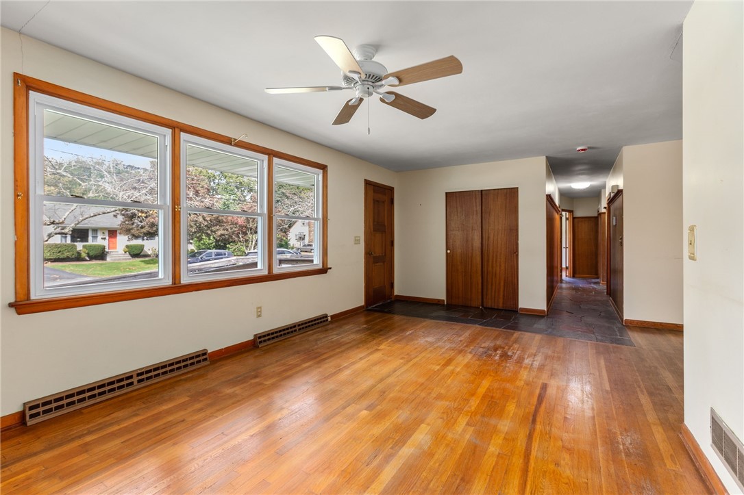 5 Ridgeway Drive
