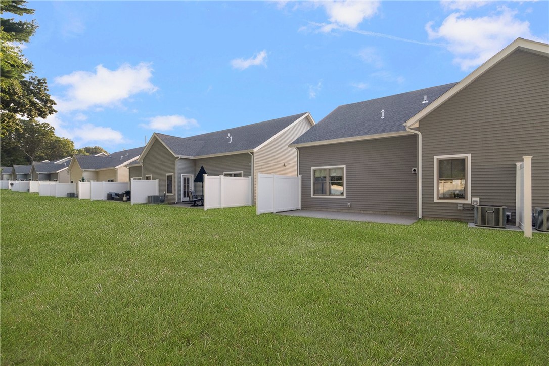 47 West Valley Circle