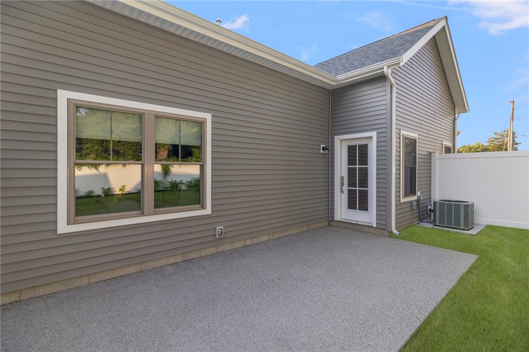 47 West Valley Circle