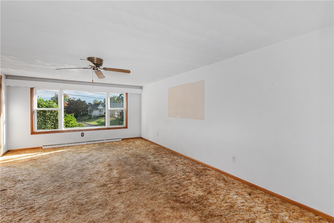 1 Woodlawn Avenue