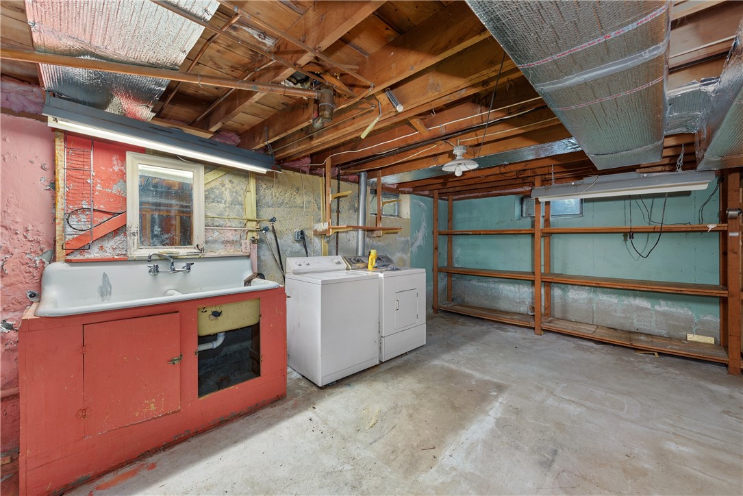 1 Woodlawn Avenue