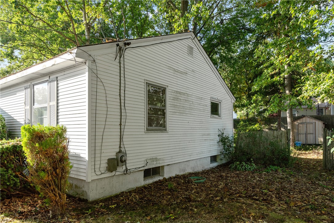 1 Woodlawn Avenue