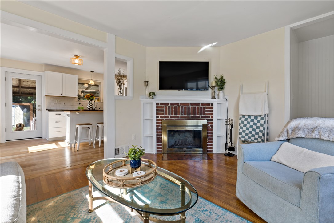 12 Sandhill Drive