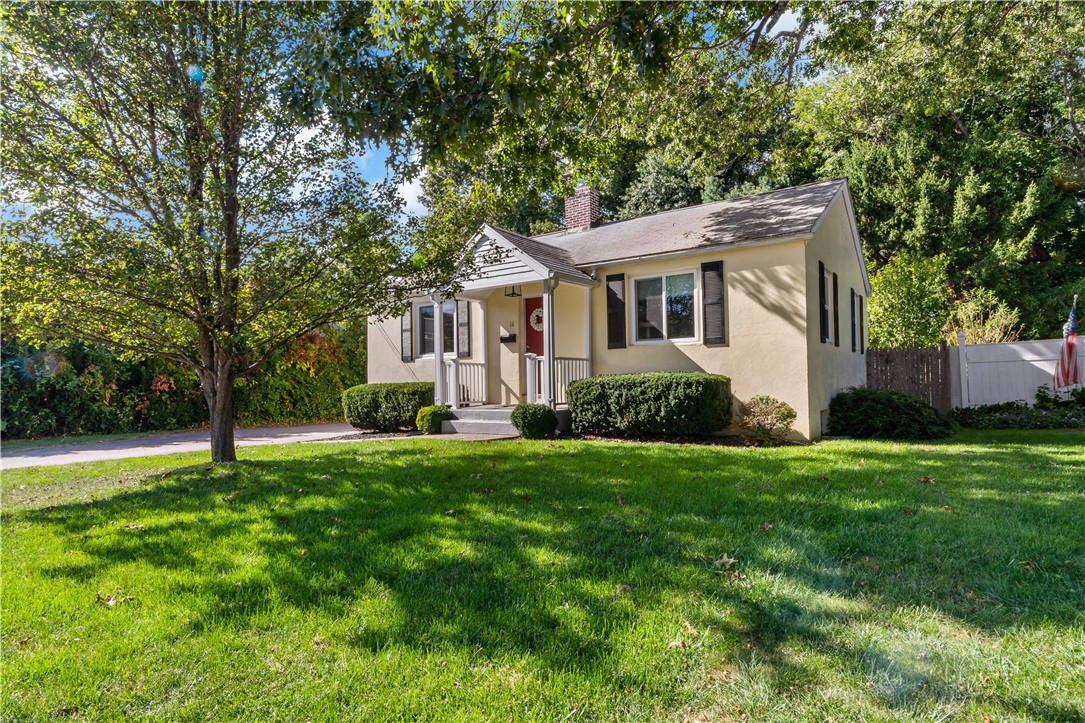 12 Sandhill Drive