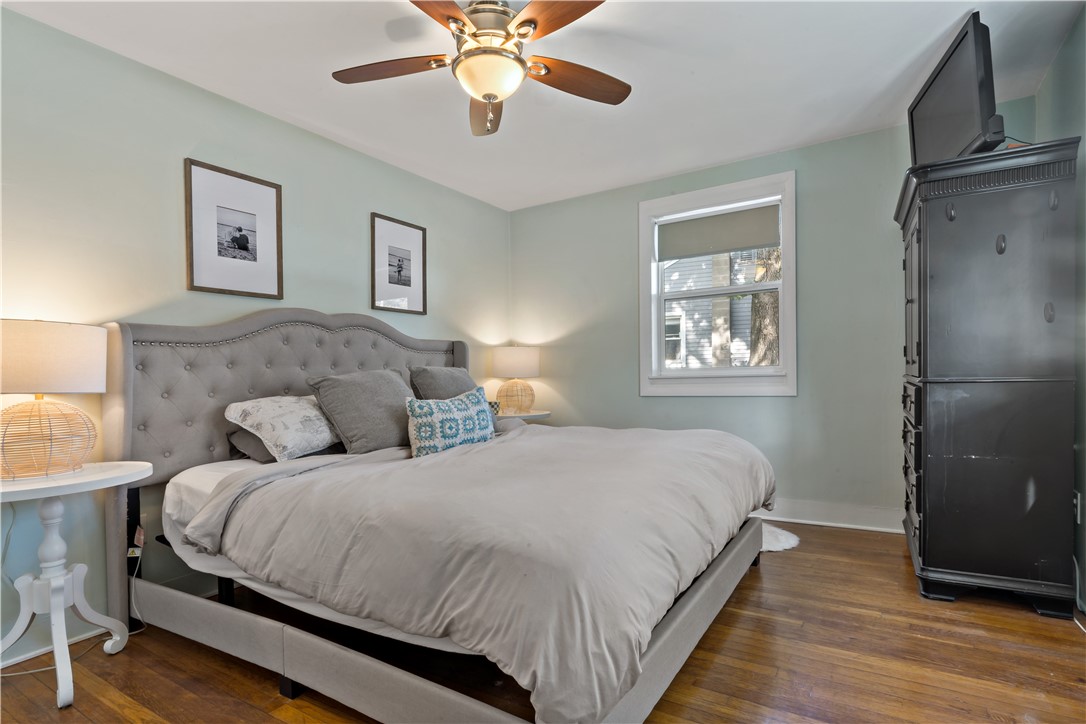 12 Sandhill Drive
