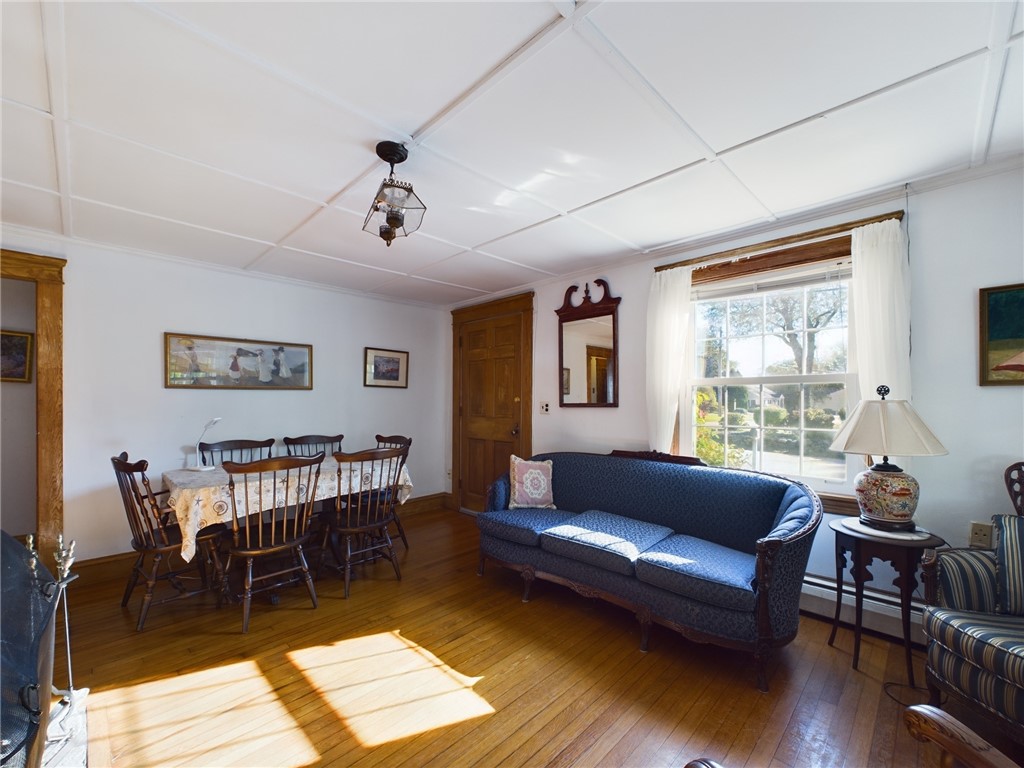 19 Maywood Road