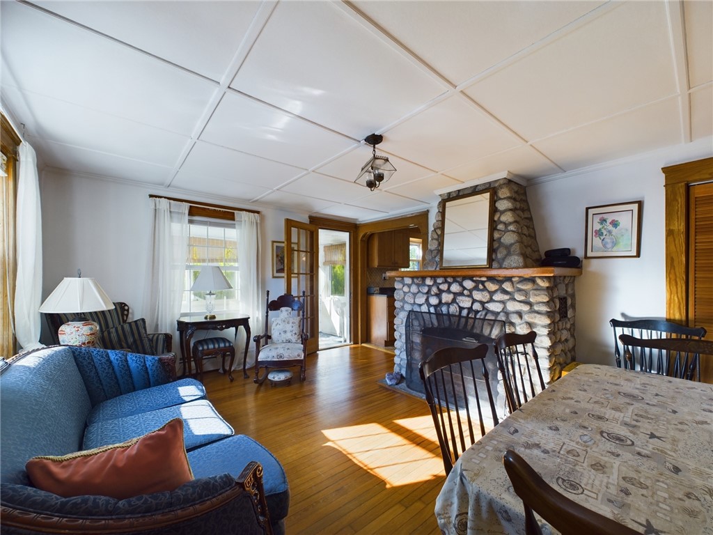 19 Maywood Road