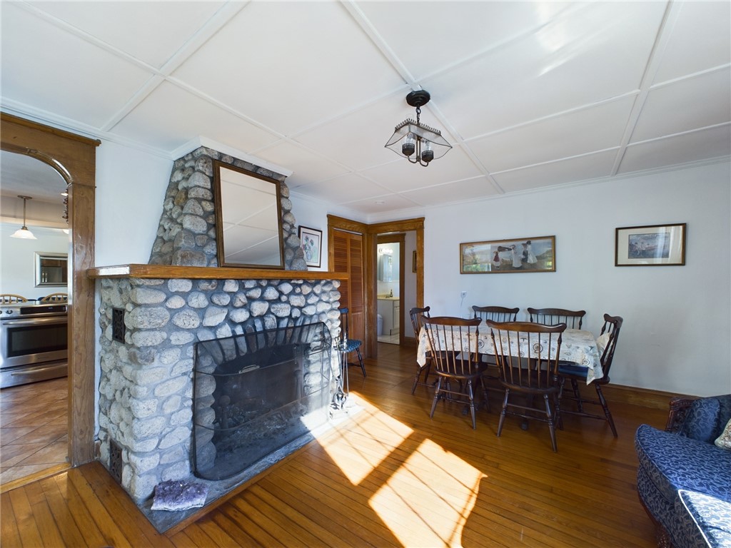 19 Maywood Road