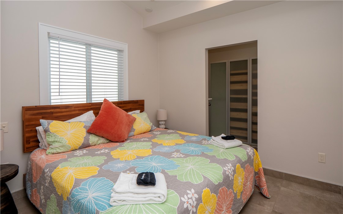 1 Indian Terrace 1A