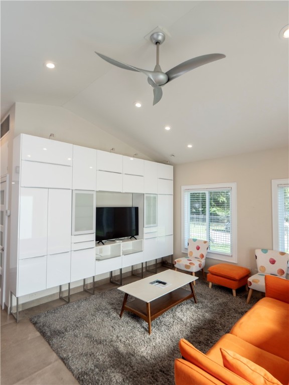 1 Indian Terrace 1A