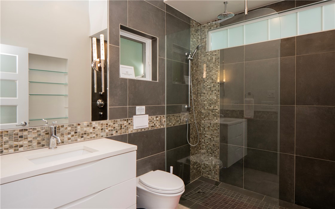 1 Indian Terrace 1A