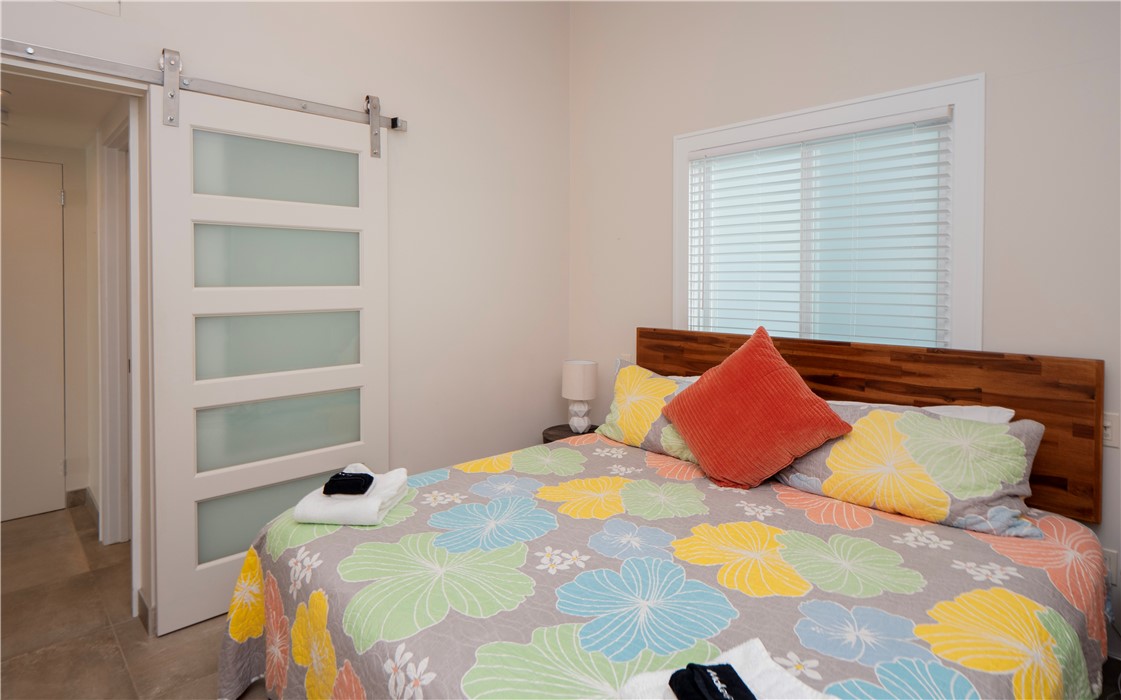 1 Indian Terrace 1A