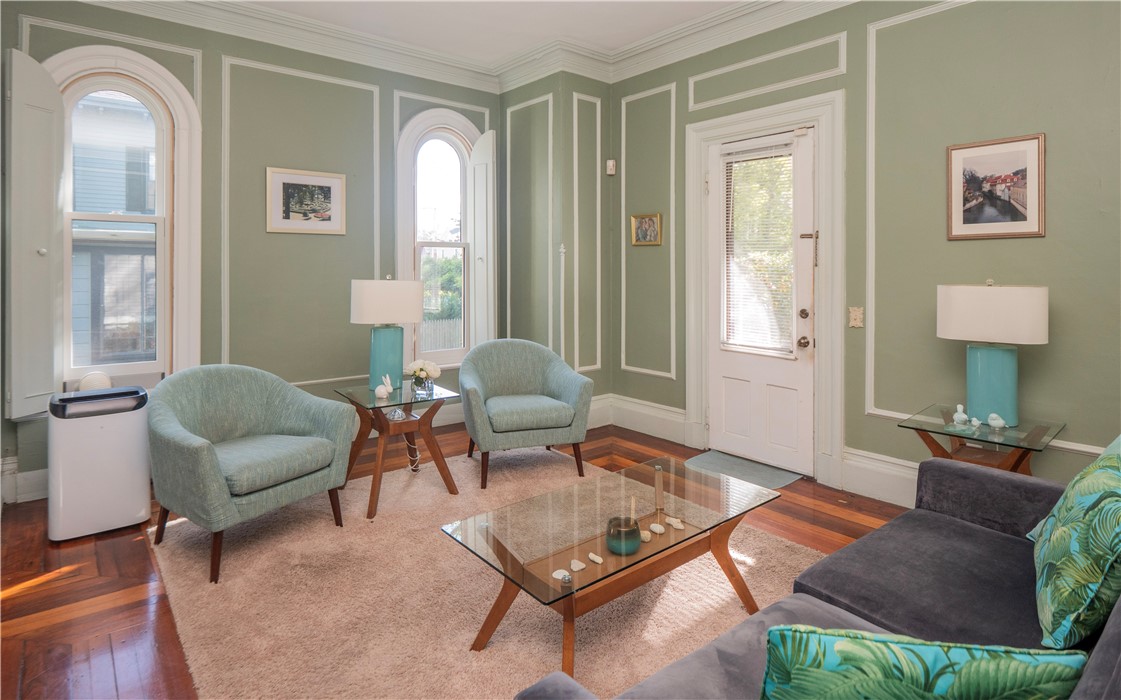 8 Cottage Street 1