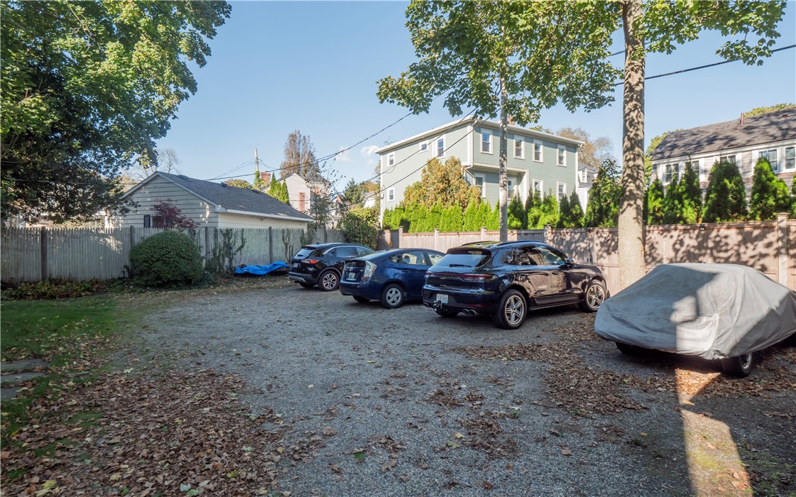 8 Cottage Street 1