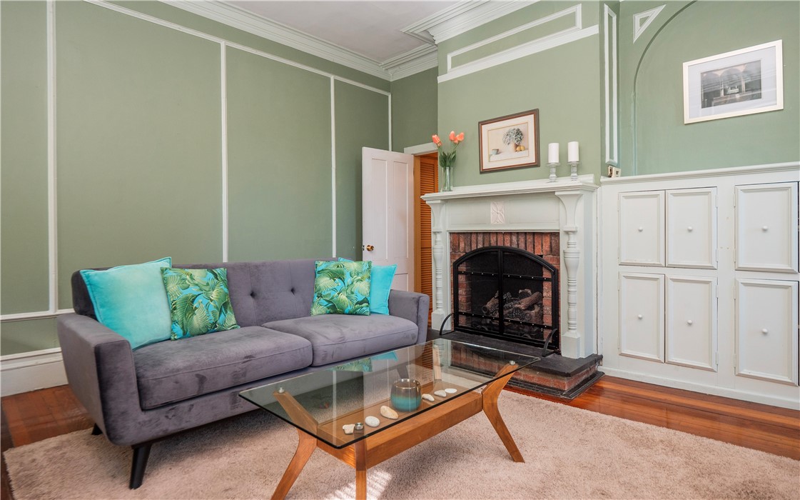 8 Cottage Street 1