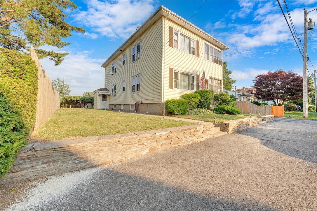 72 North County Street