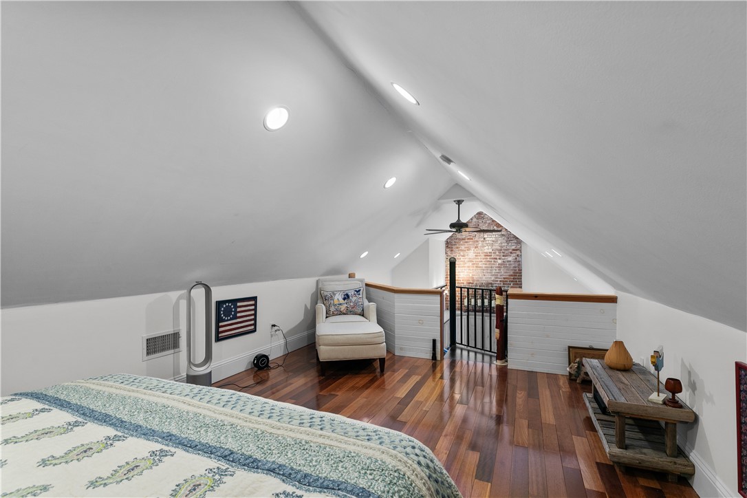 26 Phelps Road