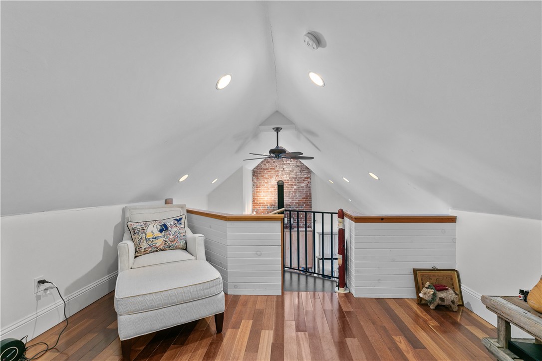 26 Phelps Road