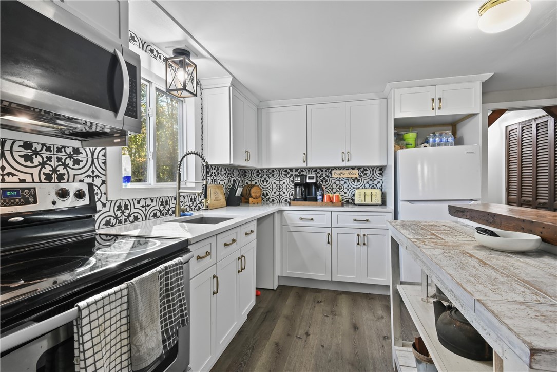 301 Richardson Road
