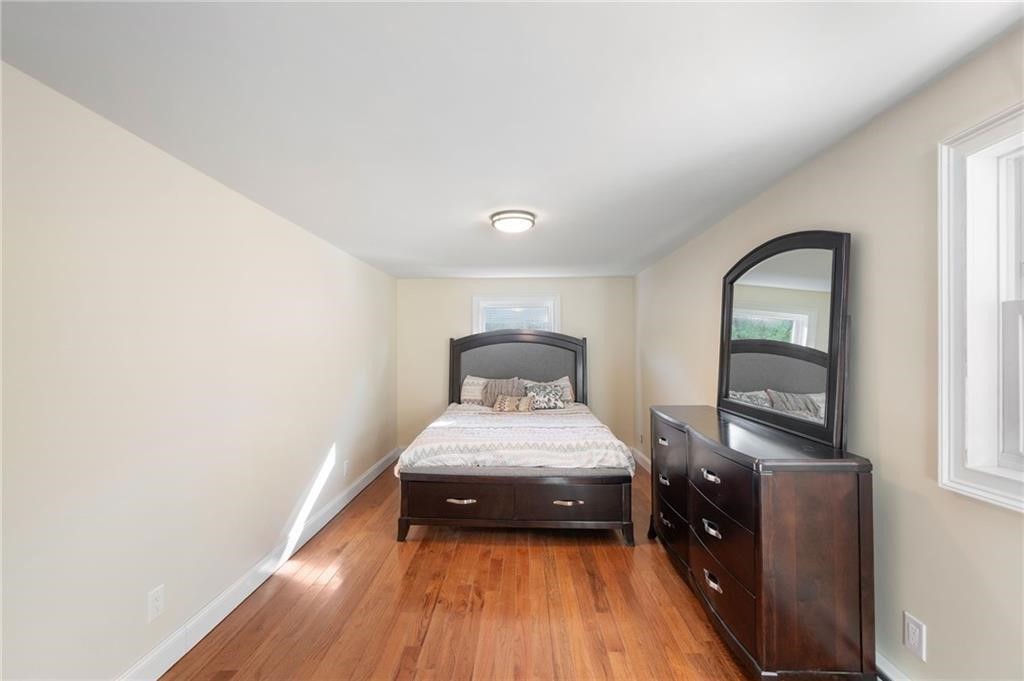 100 Conanicus Road